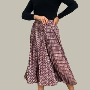 ✨Vintage Satin Midi Skirt - Size L - Flowy & Timeless Elegance ✨